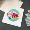 Collage du poisson sur sa carte du kit papier animaux imaginé par An'imato