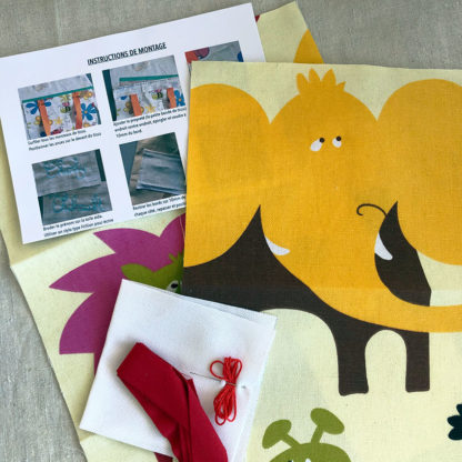 Contenu du kit pour fabriquer un tote-bag enfant motif ELEPHANT LION