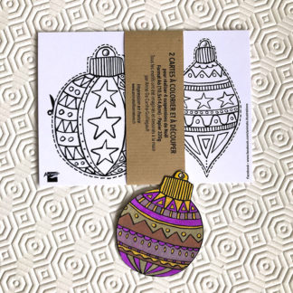 2 cartes avec des suspensions boules de Noël à colorier et à découper pour accrocher dans le sapin imaginées par Anne Da Cunha-Guillegault en exclusivité pour la marque An'imato