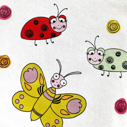 tissu illustré avec papillons coccinelle créé par Anne Da Cunha-Guillegault pour la marque An'imato