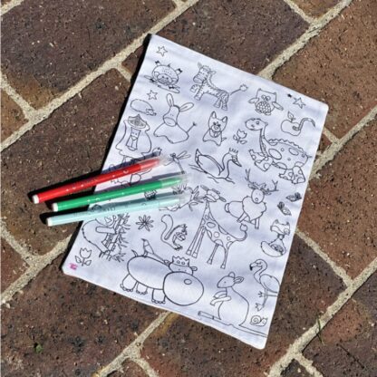 feuille en tissu à colorier lavable réutilisable motifs animaux Design Anne Da Cunha-Guillegault en exclusivité pour la marque An'imato Fabriqué en France motifs exclusifs